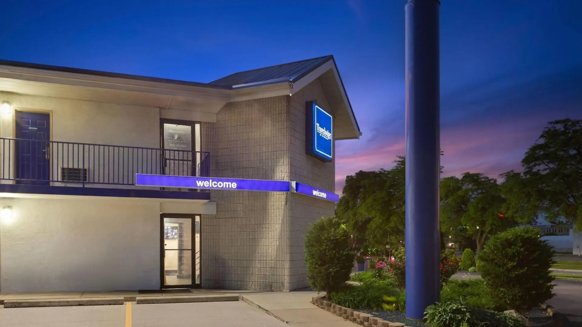 5 Budget Hotels Near Red Oaks Water Park for Easy Access