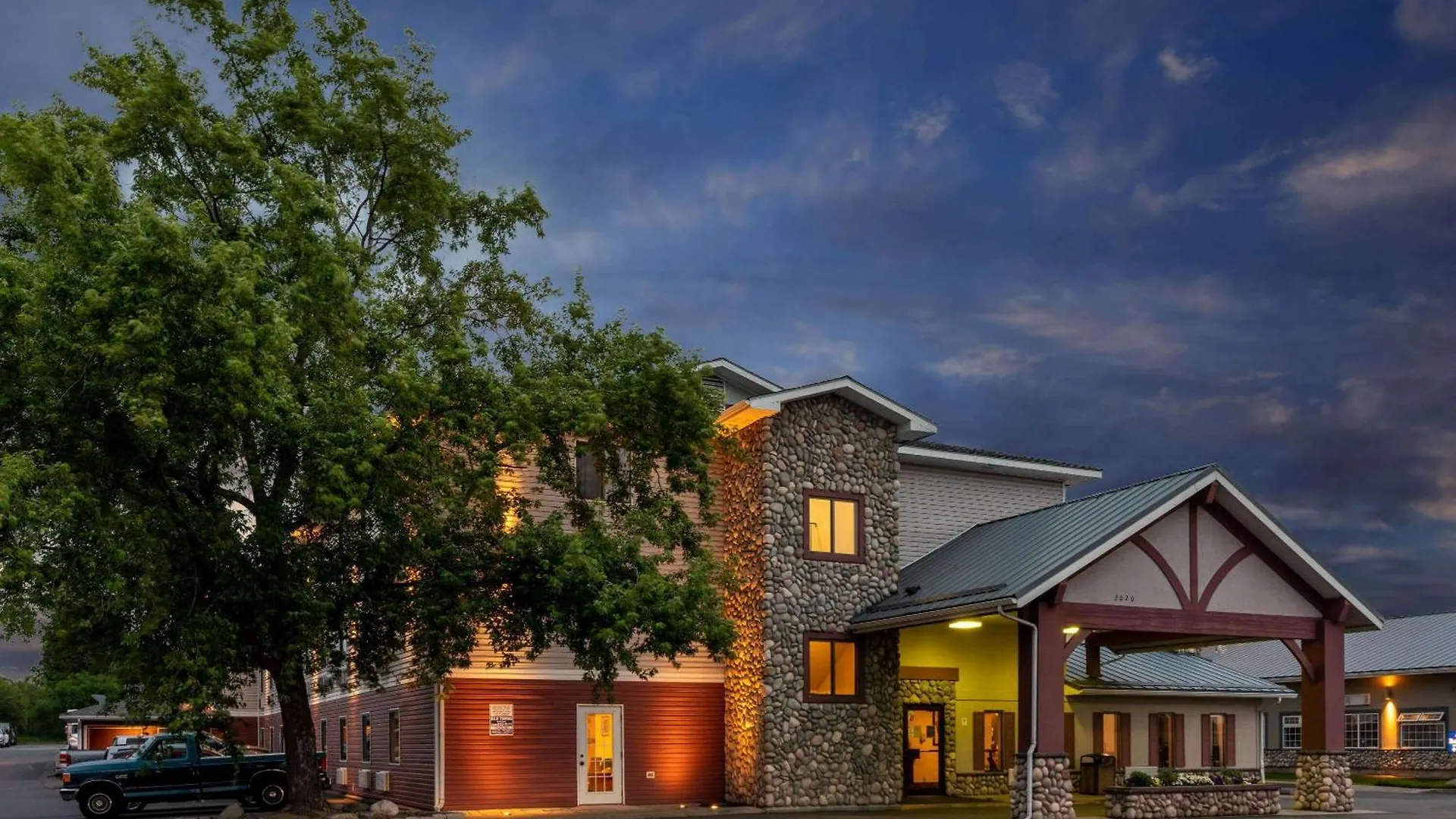 4 Smart 2-Star Hotels in Spokane Metro Worth Booking